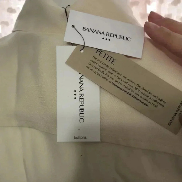 Banana Republic Belted Tencel Shirtdress - Picture 10 of 15